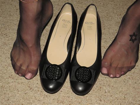Nyloned Feet 2020 10 06 Isabelle Sandrine Delacroix Flickr