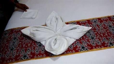 How To Make Lotus Flowers Towel Art Youtube