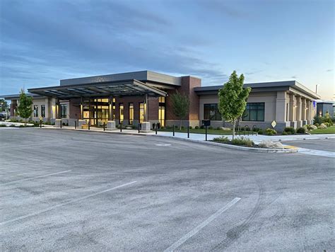 St. Luke's South Meridian Clinic - Pivot North Architecture