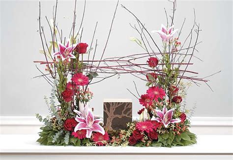 Same day or next day delivery is available. Fleuriste Montreal Arum Fleuriste - Comtemporaine: SF56-11 ...