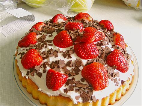 Erdbeer - Mascarpone - Biskuit - Blitz - Kuchen geht auch mit anderen Früchten