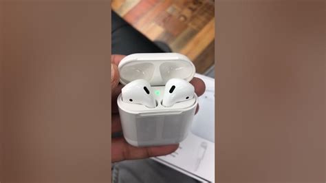 Apple Airpods Charging Light Blinking 2 Color Youtube