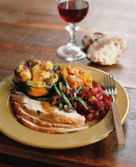 These new year's eve dinner recipes are the best way to bid farewell to 2020. 15 Christmas Dinner Prayers for a Holiday Full of Blessings | Christmas dinner prayer, Dinner ...