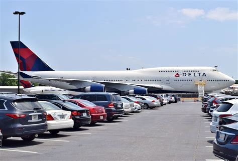 The Most Expensive And Cheapest Airport Parking Lots In The Us