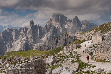 Hiking Traverse Val Gardena Alta Badia Fanes Sennes Braies Cortina D