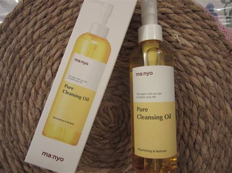 9 Best Korean Cleansing Oils Great For Oily Skin Too Your Skin Universe