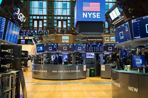 Roundup New York Stock Exchange Partially Reopens As U S Covid