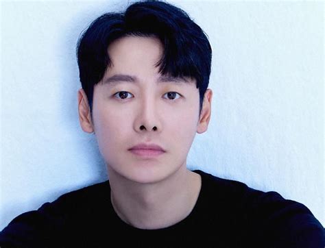 Biodata Profil Dan Fakta Lengkap Aktor Kim Dong Wook Kepoper