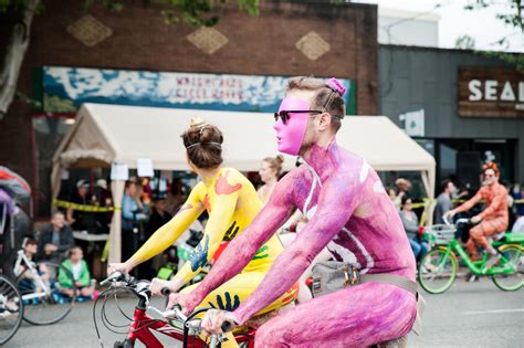 Photos Naked Bikers Kick Off Seattle Summer At The Fremont Solstice Parade Seattle Refined
