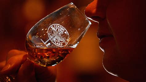 Us Places New Tariffs On Scotch Whisky French Wine And Italian Cheese Iheart