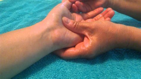 Hospice Advantage How To Give A Hand Massage Youtube