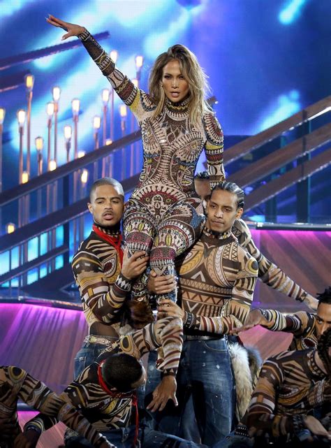 11 Of Jennifer Lopezs Best Concert Costumes Ever Vogue Arabia