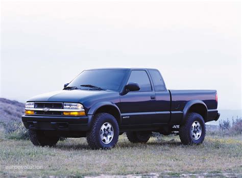 Chevrolet S 10 Extended Cab Specs And Photos 1997 1998 1999 2000