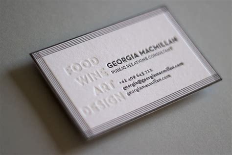 From photographers and lawyers to restaurant owners, it's important your business card clearly communicates what your business does. Business Card Ideas and Inspiration #12
