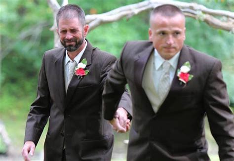 Brides Dad Interrupts Wedding And Invited Her Stepdad To Walk Down The Aisle With Them