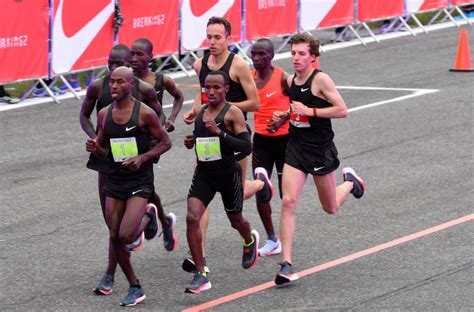 Oct 12, 2019 · on saturday, kipchoge showed the subtlest signs of strain on his face in the first half of the run and fell a couple seconds behind his desired pace in a few portions. Kipchoge set for "man on the moon" INEOS 1:59 Challenge in ...