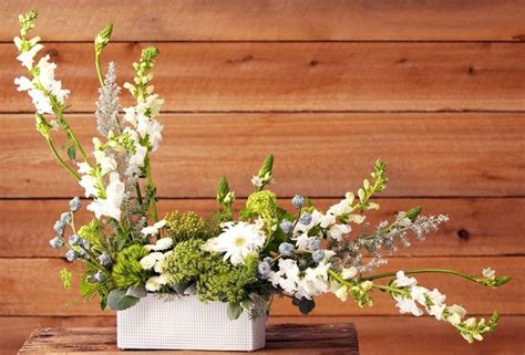 9 Best L Shaped Flower Arrangements Images On Pinterest Floral