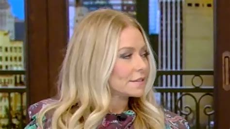 Lives Kelly Ripa Blasts ‘she Doesnt Want You Shaming Her Size After
