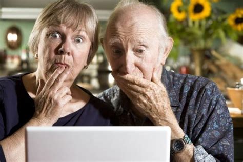 How To Help Seniors With Their Computer Issues From Far Away Huffpost