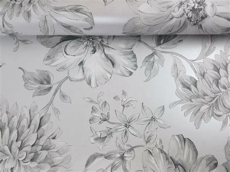 Silver Floral Wallpaper White Grey Flowers Pearlescent Metallic Crown