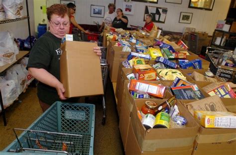 Community Food Bank Of New Jersey Doesnt Get To Take A Vacation In The Summer As Demand For