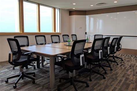 Meetings Rooms Rental Rent By Hour Getspaces