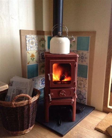 The Hobbit Stove Eco Design Approved Salamander Stoves Small Wood
