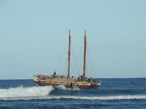 Mo‘okiha O Pi‘ilani Approaches Maui Voyaging Canoe Mo‘okih Flickr