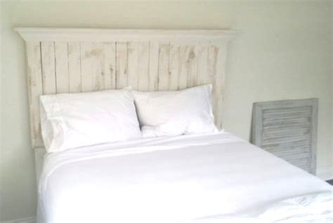 It will be a beautiful addition to any bathroom. Pallet wood headboard with crown molding shelf | Vintage ...