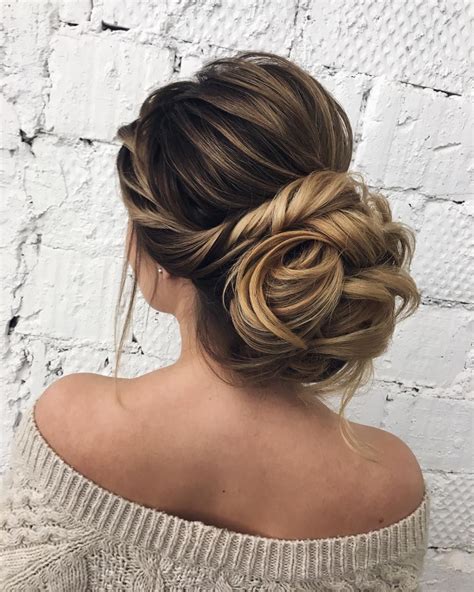 30 bridesmaid hairstyles that will have your squad looking gorg. 87 Fabulous Wedding Hairstyles For Every Wedding Dress Neckline - Fabmood | Wedding Colors ...