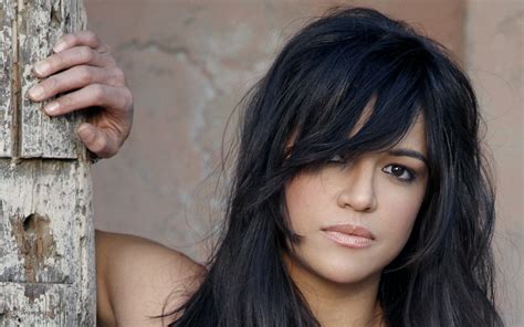 Michelle Rodriguez Full Hd Wallpaper And Background Image 1920x1200