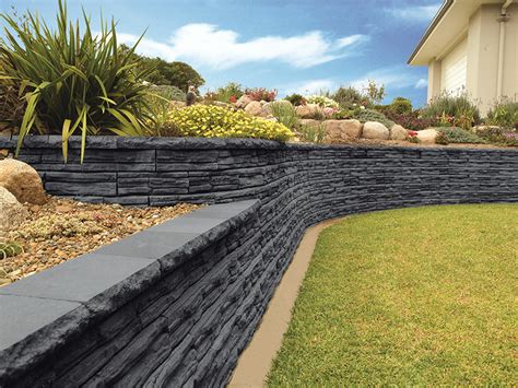 They often help to level out a garden by providing strength, prevent erosion, control rainwater runoff and create terraced levels for garden beds. Garden Ideas with Retaining Wall - realestate.com.au