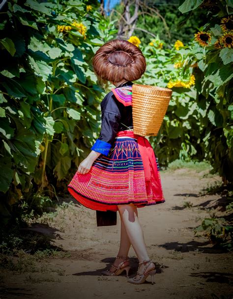 Hmong Outfit Carolyn Chang | ROSES AND WINE