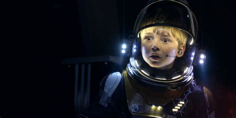 ‘lost In Space Review Re Entering The Tv Atmosphere Wsj