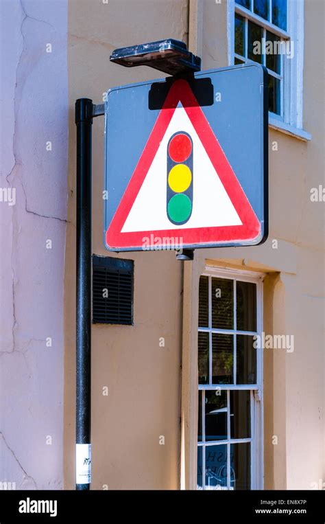 Traffic Lights Cutout Hi Res Stock Photography And Images Alamy