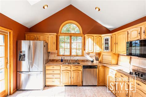 A Rustic Retreat Near New Paltz: Where Hudson Valley Charm Meets Modern