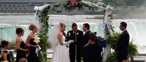 Wedding At Niagra Falls Niagara Falls Wedding Niagara Falls Ny