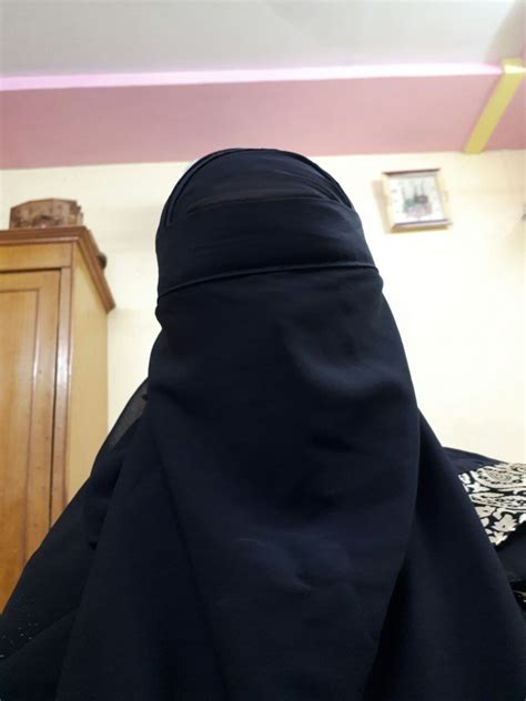 Pin By Seyyida Ay E Ero Lu On Niqab Burqa Veils Masks Muslimah Fashion Beautiful Hijab