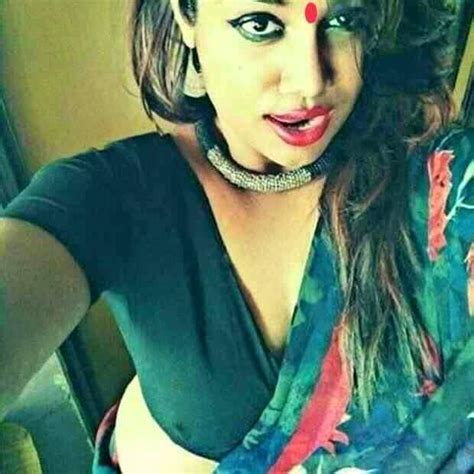 Thecrzindian🔞💋214k💋 On Twitter Bhabhi Boudi Saree Hot Seductive