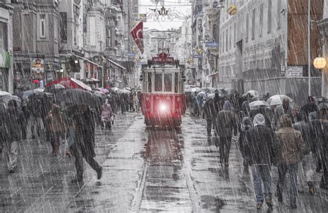 Sfondi Città Strada La Neve Inverno Pioggia Fotografia Istanbul