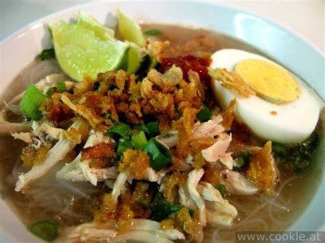 Easy, authentic and the best soto ayam recipe. Soto Banjar | cookle.at | Recipes