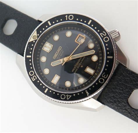 Rare Vintage 1969 Seiko 300m Hi Beat 36000 Steel Mens Diver Watch 6159