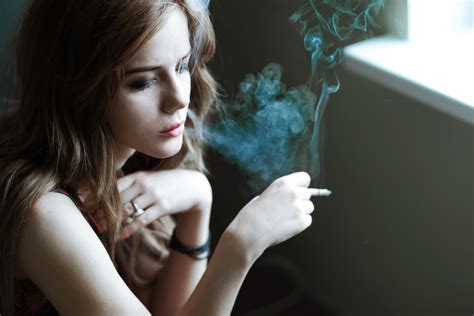 Wallpaper Women Brunette Glasses Sitting Smoking Cigarettes Person Skin Girl Beauty