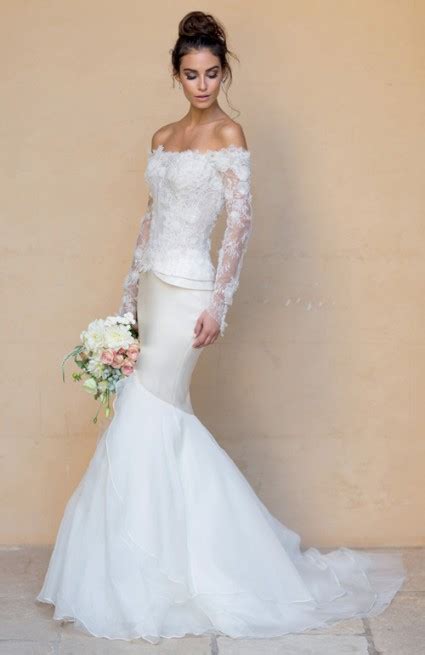 When you choose to hire your wedding dress, you have the best of australia's designers to choose. Bridal Couture Gowns Sydney | Wedding Dress Sydney - Mia ...