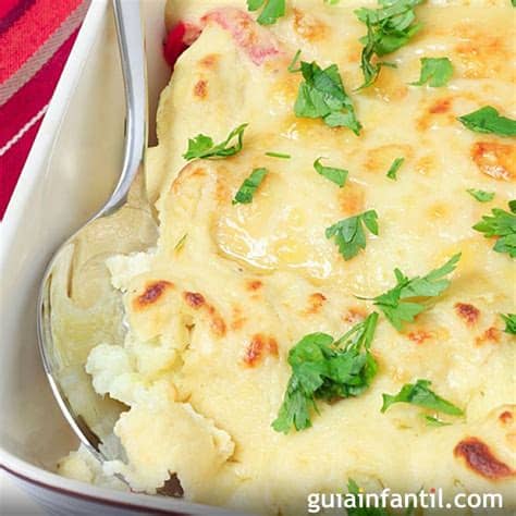 Y más historias de los food pluggers. Coliflor con bechamel al horno, receta tradicional
