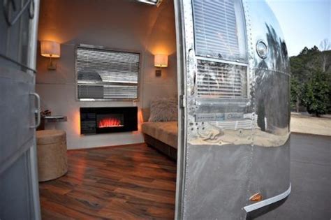 Vintage Airstream Remodel That Wows Airstream Interior Vintage