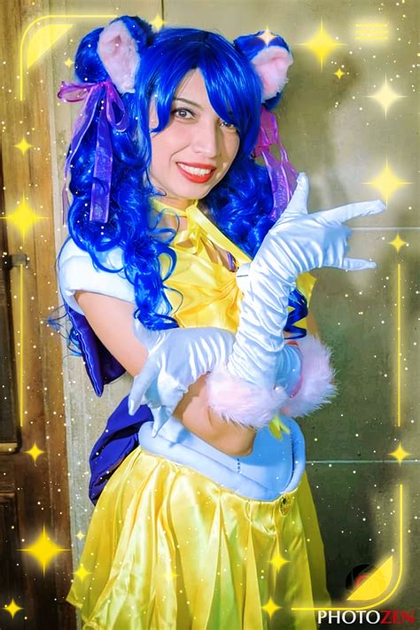 Sailor Luna Cosplay From Pretty Guardian Sailor Moon Rsailormoon