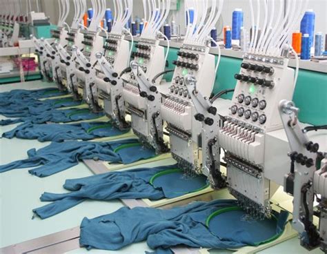 Perbandingan Jasa Konveksi Dengan Pabrik Garmen