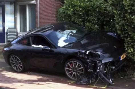 A New Porsche 911 Crash In The Netherlands