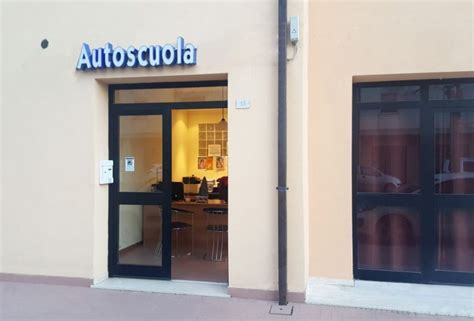 Autoscuola Montini Scuola Guida Pratiche Auto